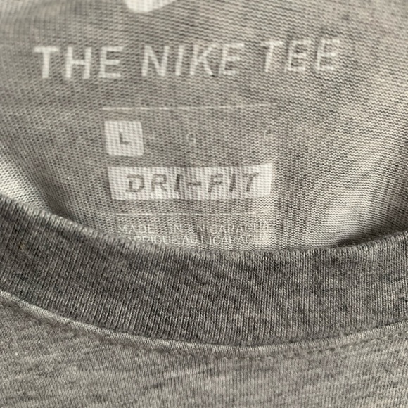 MLB Chicago Cubs t-shirt - Picture 3 of 3